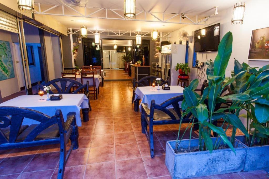 Hugs Guesthouse Koh Lanta Bagian luar foto