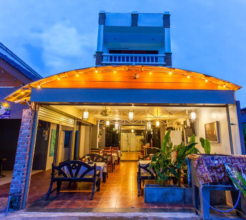 Hugs Guesthouse Koh Lanta Bagian luar foto